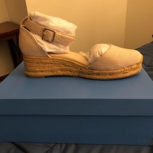 NEW Jack Rogers Wedge